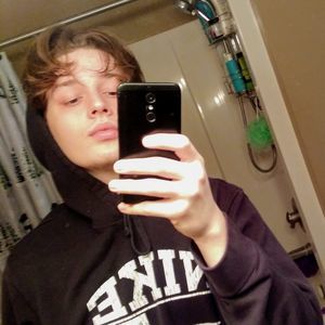 Meet your Posher, Nicholas